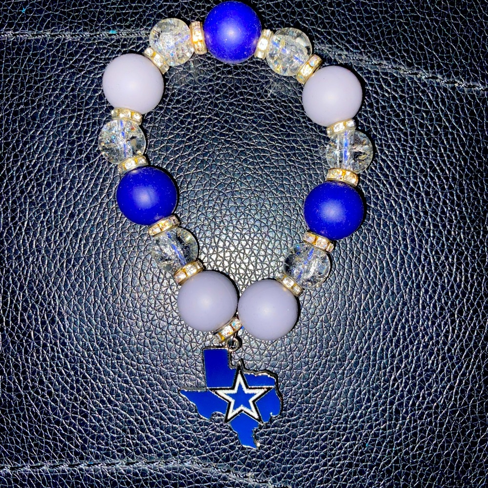CRYSTAL CUSTOM DALLAS COWBOYS BEADED BRACELET